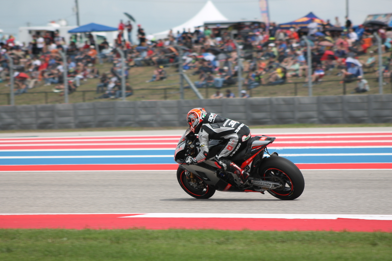 Illustration for article titled MotoGP Is An Event That Begs You To Get On A Bike